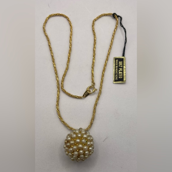 Vintage Stunning Faux Seed Pearl Ball Pendant & Chain Gold Tone - Picture 6 of 8